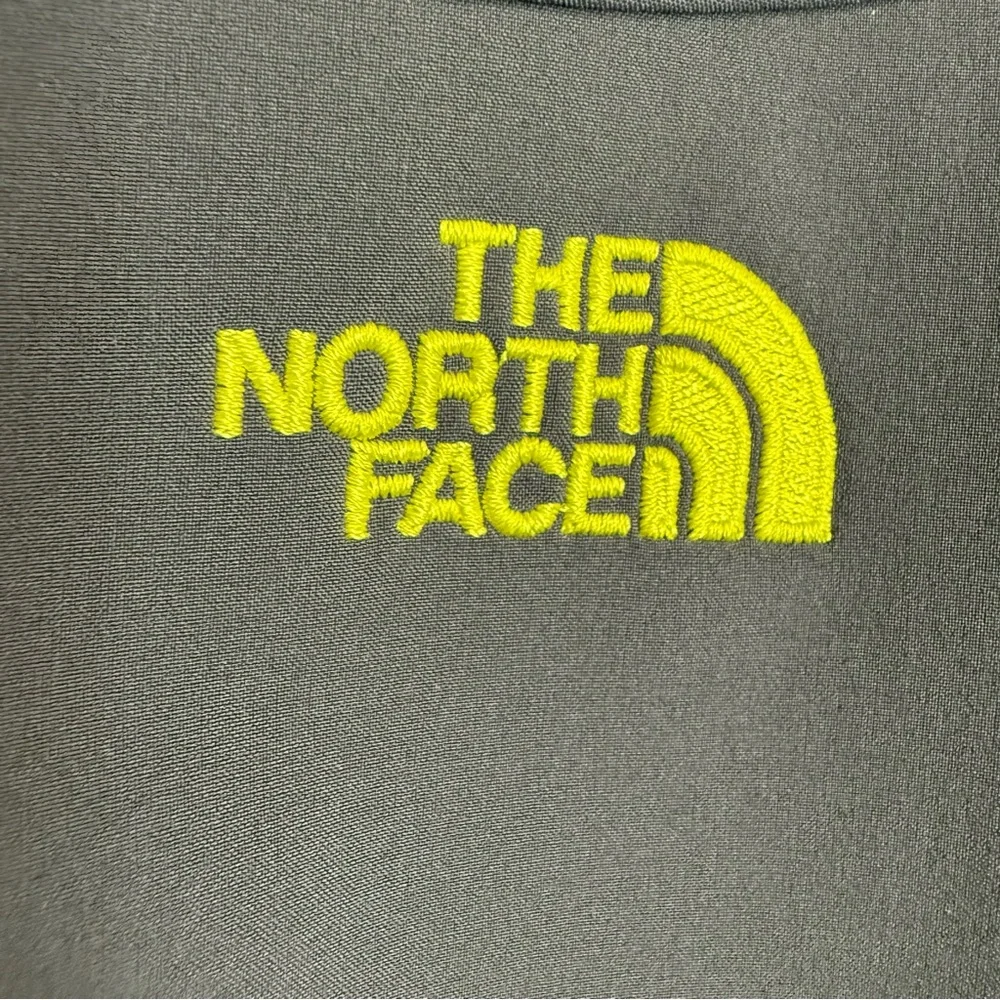 The North Face Grey Zip Soft Shell‎ Fleece Lined Jacket Boys Youth L (14-16)